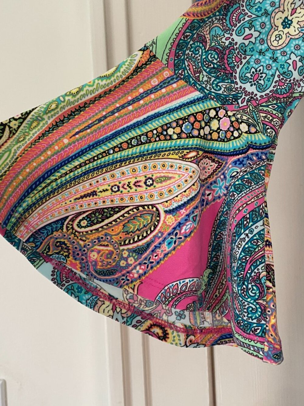 Tommy Hilfiger Paisley Dress Size 16 Flutter sleeves - Picture 4 of 5